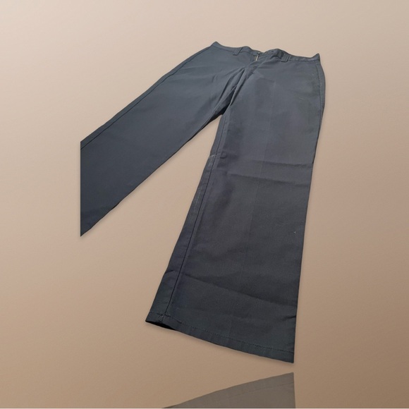 Dickies Regular Fit Cuffed Work Pants size 32x32 color black. - Picture 3 of 7
